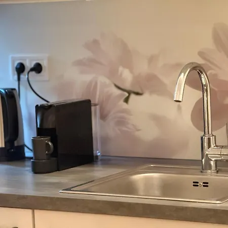 Comfortable In The Center Of For Up To 4 Guests Praga